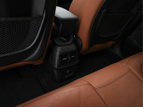 BMW 2 Serie Active Tourer 225xe iPerformance Centennial High Executive Aut. *PANO | HEAD-UP | FULL-LEATHER | FULL-LED | HARMAN/KARDON | KEYLESS | NAVI-FULLMAP | ECC | PDC | CRUISE | 18''ALU*