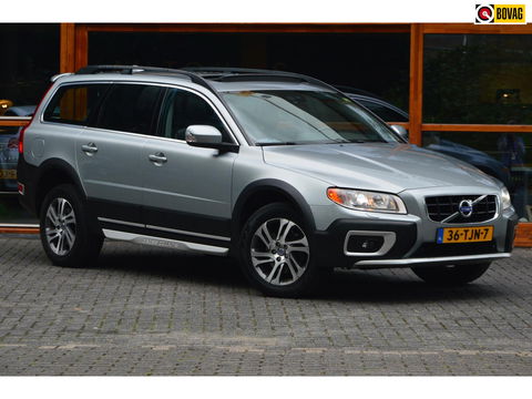 Volvo XC70 D3 5 Cilinder Limited Edition | Stoelverwarming | Cruise Control | Trekhaak 1600KG | Panoramadak |