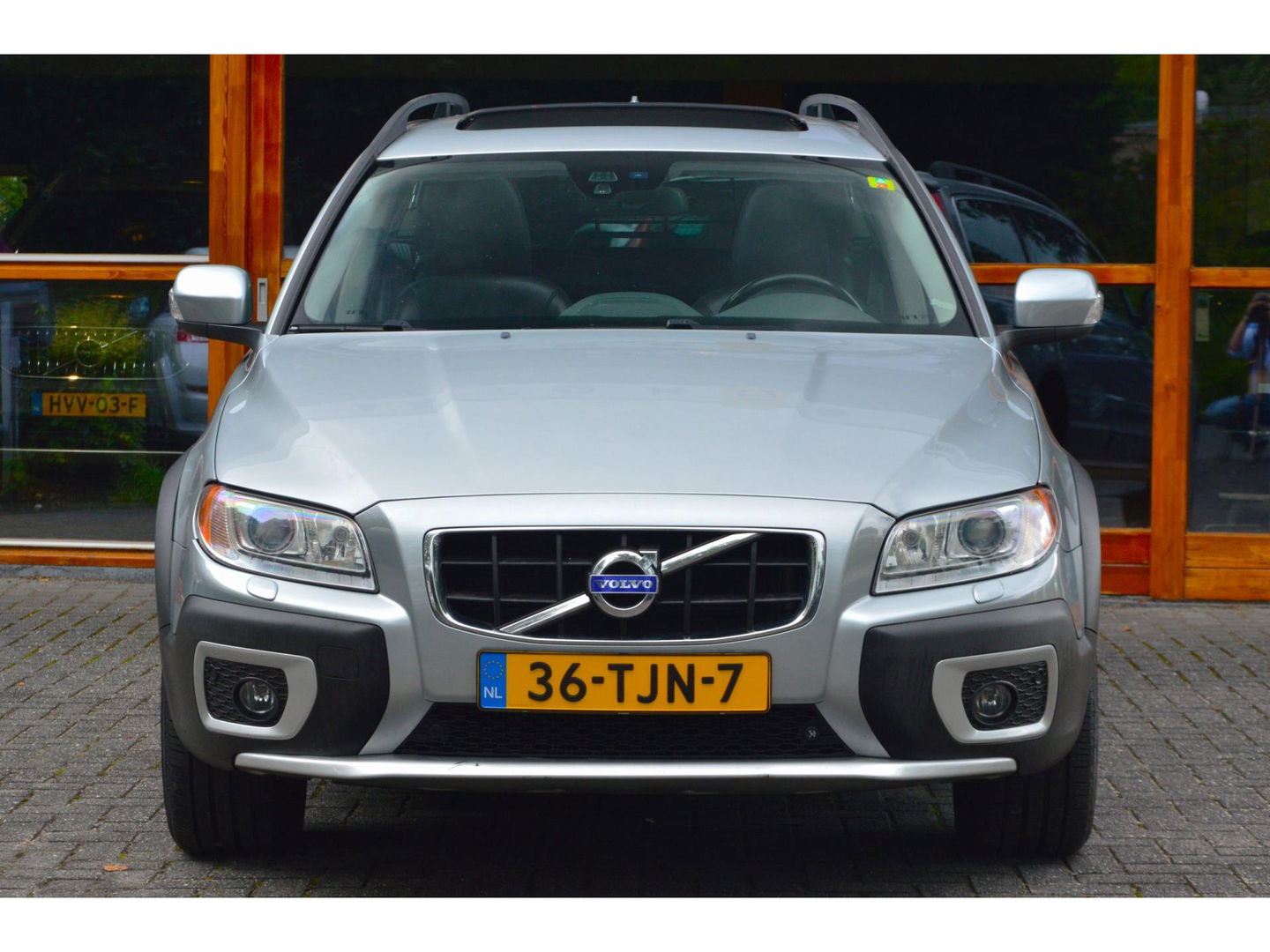 Volvo XC70 D3 5 Cilinder Limited Edition | Stoelverwarming | Cruise Control | Trekhaak 1600KG | Panoramadak |