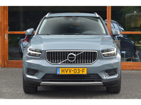 Volvo XC40 T4 Hybride Inscription | Camera | Stoel + Stuur Verwarmd | Apple CarPlay | Parkeersensoren | Dealer Onderhouden |