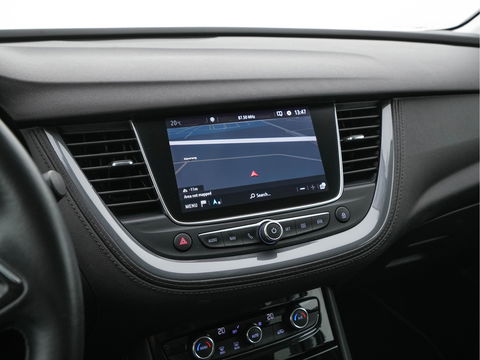 Opel Grandland X 1.2 Turbo Business Executive Aut. *1/2LEATHER | FULL-LED | NAVI-FULLMAP | BLIND-SPOT | KEYLESS | CAMERA | COMORT-SEATS | DAB+ | 17''ALU | TOWBAR*
