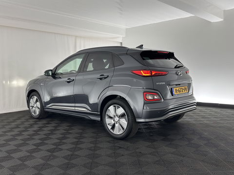 Hyundai KONA EV Premium 64 kWh [ 3-Fase ] (INCL-BTW) *FULL-LEATHER | KRELL-AUDIO | HEAD-UP | FULL-LED | NAVI-FULLMAP | DAB | ADAPT.CRUISE | KEYLESS | CAMERA | BLIND-SPOT | LANE-ASSIST | DIGI-COCKPIT | COMFORT-SEATS | 17''ALU*