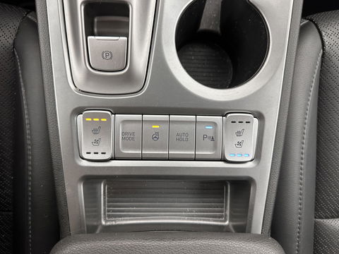 Hyundai KONA EV Premium 64 kWh [ 3-Fase ] (INCL-BTW) *FULL-LEATHER | KRELL-AUDIO | HEAD-UP | FULL-LED | NAVI-FULLMAP | DAB | ADAPT.CRUISE | KEYLESS | CAMERA | BLIND-SPOT | LANE-ASSIST | DIGI-COCKPIT | COMFORT-SEATS | 17''ALU*
