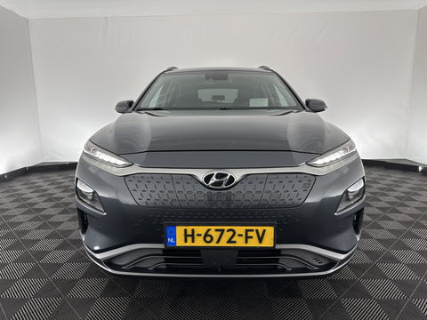 Hyundai KONA EV Premium 64 kWh [ 3-Fase ] (INCL-BTW) *FULL-LEATHER | KRELL-AUDIO | HEAD-UP | FULL-LED | NAVI-FULLMAP | DAB | ADAPT.CRUISE | KEYLESS | CAMERA | BLIND-SPOT | LANE-ASSIST | DIGI-COCKPIT | COMFORT-SEATS | 17''ALU*