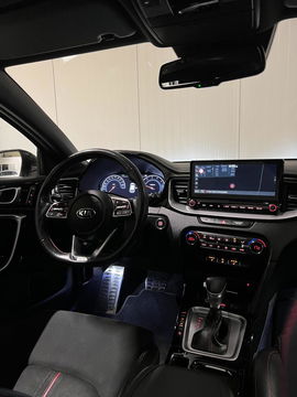 Kia ProCeed 1.6 T-GDI GT 204PK Pano Virtual Camera Memory