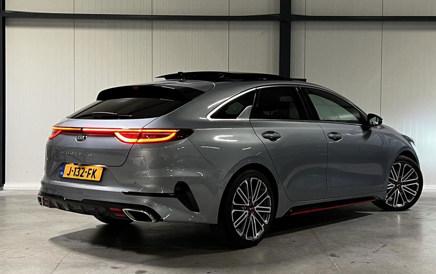 Kia ProCeed 1.6 T-GDI GT 204PK Pano Virtual Camera Memory