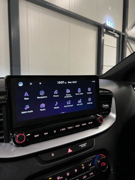 Kia ProCeed 1.6 T-GDI GT 204PK Pano Virtual Camera Memory