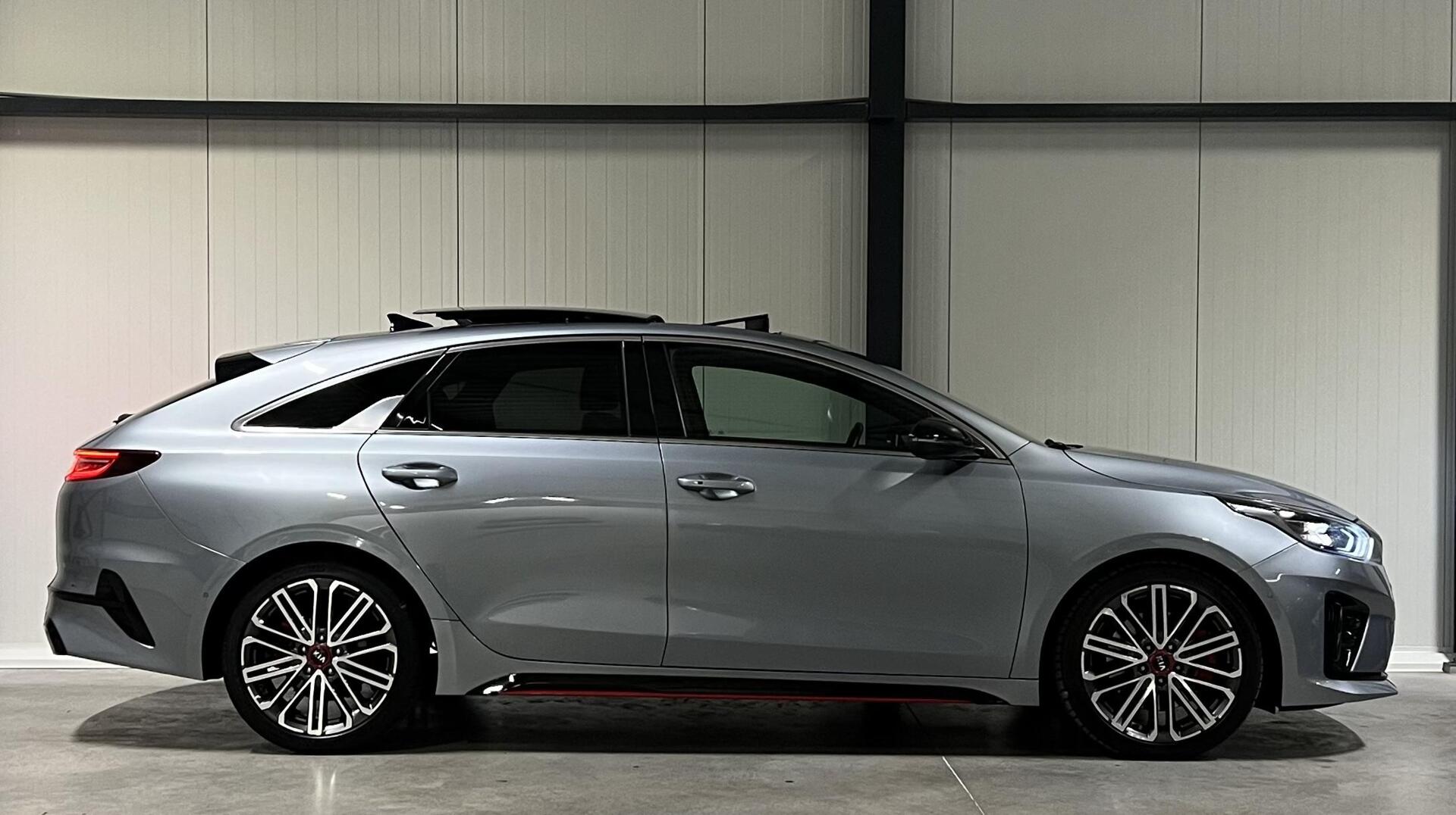 Kia ProCeed 1.6 T-GDI GT 204PK Pano Virtual Camera Memory