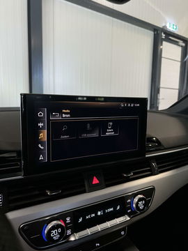 Audi A4 Avant 40 TFSI 3x S-line Pano Virtual Trekhaak Black
