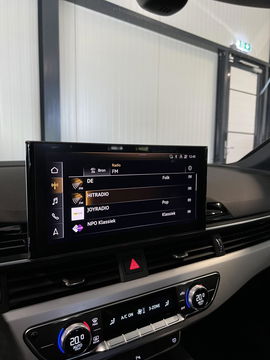 Audi A4 Avant 40 TFSI 3x S-line Pano Virtual Trekhaak Black