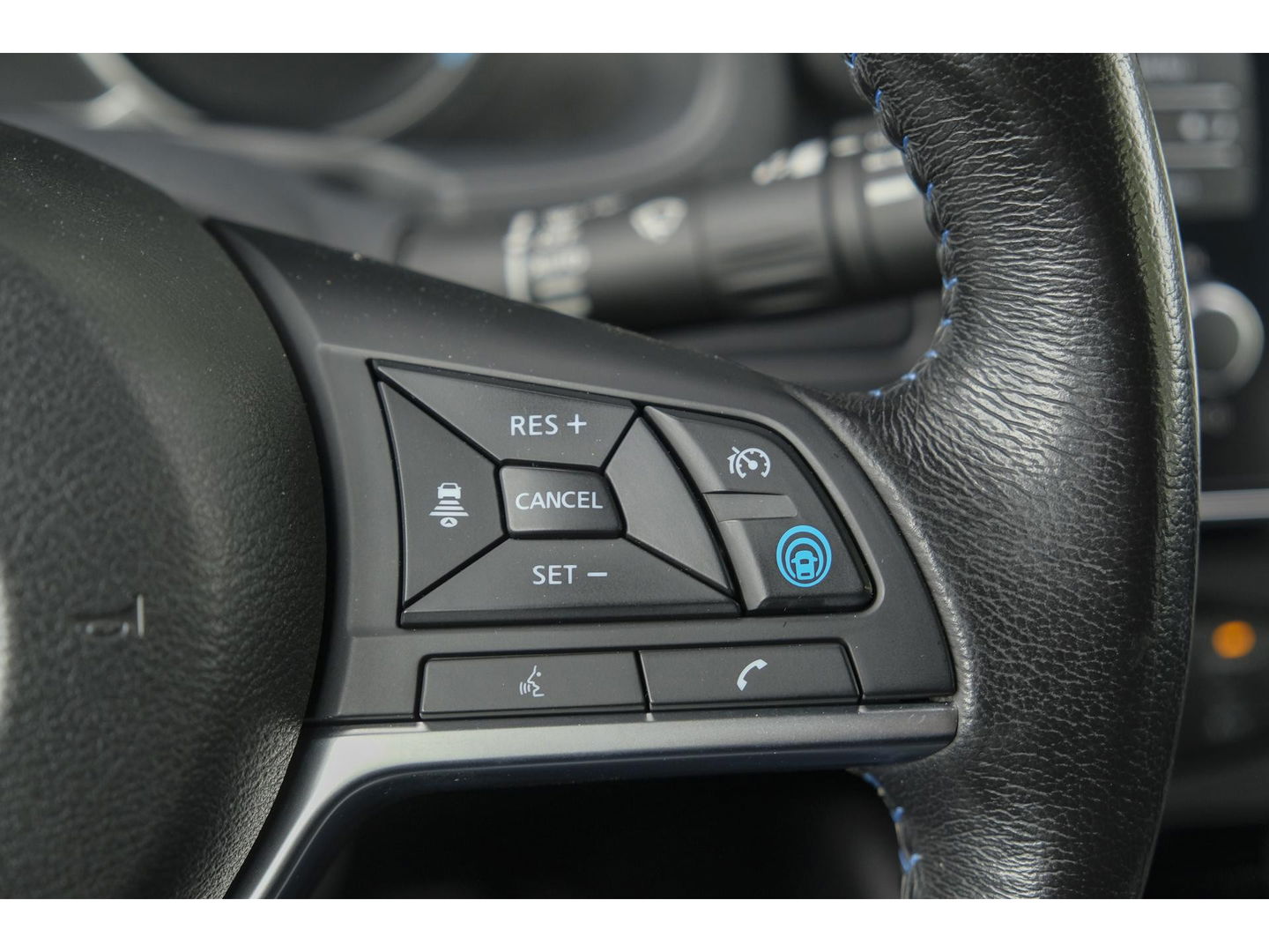 Nissan Leaf Tekna 150pk 40 kWh Leder 360 camera Bose audio MARGE Carplay Stoelverwarming voor+achter DAB