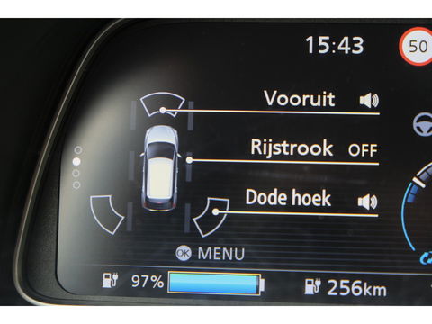 Nissan Leaf Tekna 150pk 40 kWh Leder 360 camera Bose audio MARGE Carplay Stoelverwarming voor+achter DAB