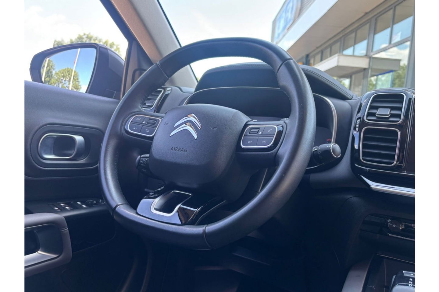 Citroën C5 Aircross 1.2 PT BUSINESS PLUS AUTOMAAT AIRCO LEER NAVI 360CAMERA.