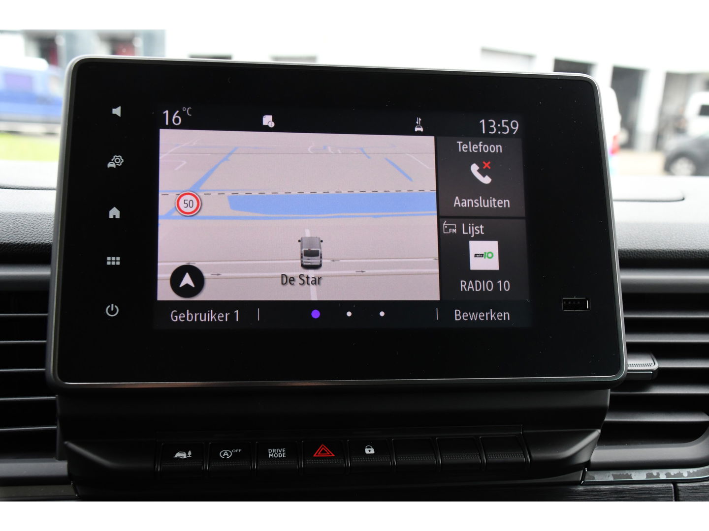 Renault Trafic 2.0 dCi 170 T29 L2H1 DC Luxe Black Edition Camera, Cruise, Carplay, 170PK, 2 x Schuifdeur, LED, Stoelverwarming, Clima, Keyless, Uniek!