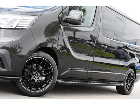 Renault Trafic 2.0 dCi 170 T29 L2H1 DC Luxe Black Edition Camera, Cruise, Carplay, 170PK, 2 x Schuifdeur, LED, Stoelverwarming, Clima, Keyless, Uniek!