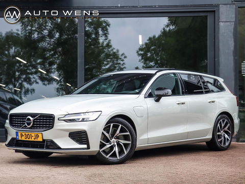 Volvo V60 2.0 T6 Recharge AWD R-Design