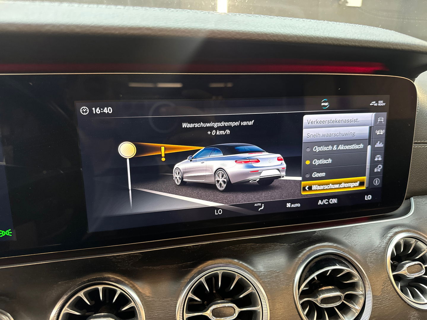 Mercedes-Benz E-Klasse Cabrio 220 d Premium+ AMG Memory|HuD