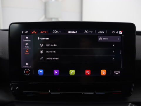 CUPRA Leon 1.4 e-Hybrid VZ Copper Edition | 245pk | Stoel & stuurverwarming | Camera | Carplay | Memory | Sportstoelen | Navigatie | Full LED | Keyless | PHEV