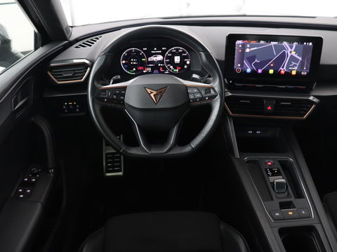 CUPRA Leon 1.4 e-Hybrid VZ Copper Edition | 245pk | Stoel & stuurverwarming | Camera | Carplay | Memory | Sportstoelen | Navigatie | Full LED | Keyless | PHEV