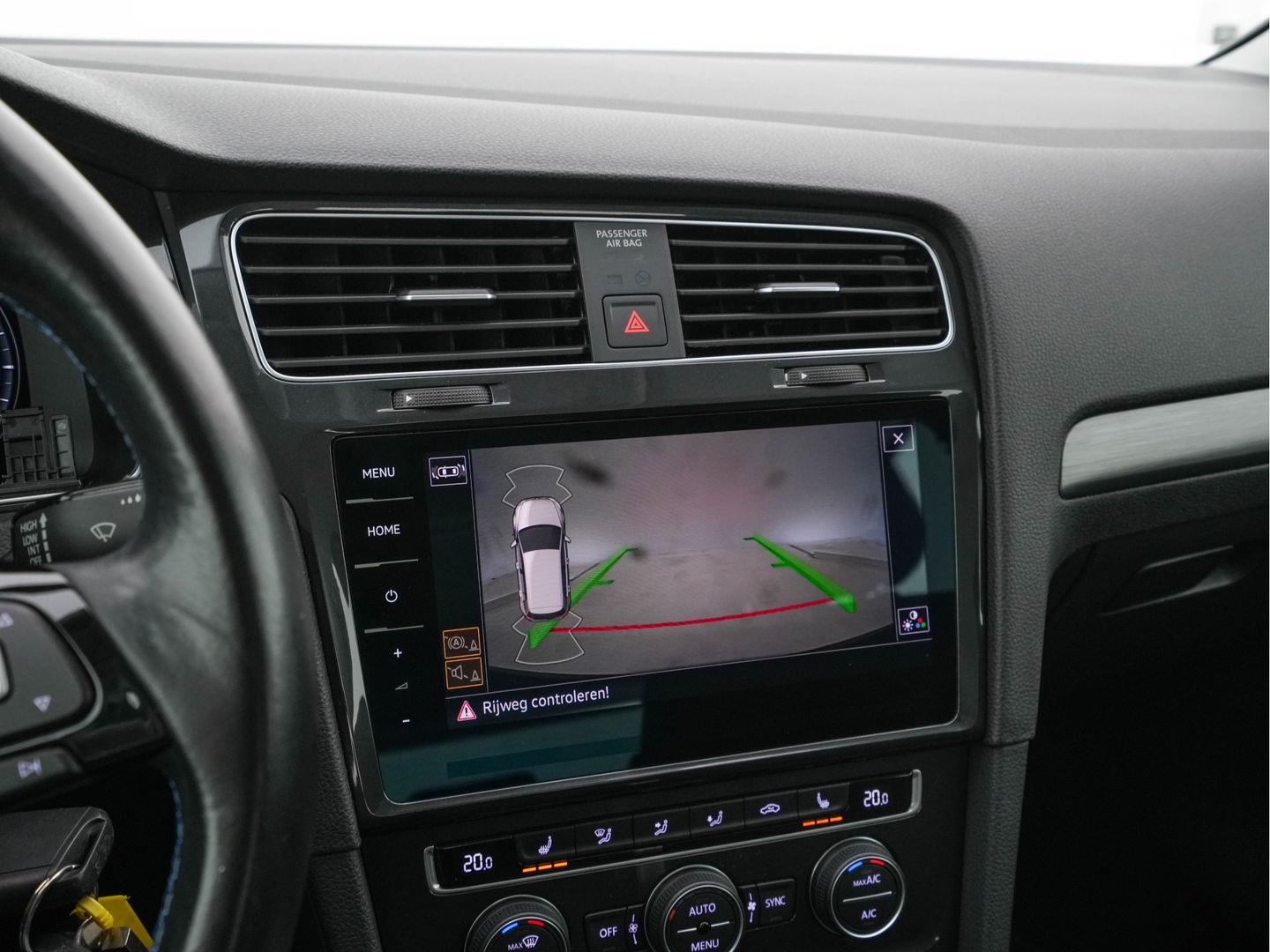 Volkswagen e-Golf E-DITION (INCL.BTW) Aut. *HEAT-PUMP | ADAPTIVE-CRUISE | FULL-LED | DAB+ | NAVI-FULLMAP | CARPLAY | HEATED-COMFORTSEATS | ECC | CCS-FASTLOADER | PARKPILOT | CARPLAY | 17''ALU*
