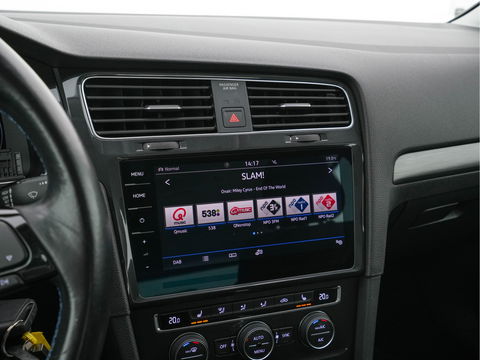 Volkswagen e-Golf E-DITION (INCL.BTW) Aut. *HEAT-PUMP | ADAPTIVE-CRUISE | FULL-LED | DAB+ | NAVI-FULLMAP | CARPLAY | HEATED-COMFORTSEATS | ECC | CCS-FASTLOADER | PARKPILOT | CARPLAY | 17''ALU*