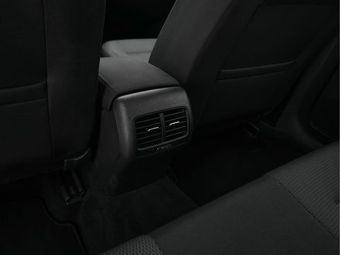 Volkswagen e-Golf E-DITION (INCL.BTW) Aut. *HEAT-PUMP | ADAPTIVE-CRUISE | FULL-LED | DAB+ | NAVI-FULLMAP | CARPLAY | HEATED-COMFORTSEATS | ECC | CCS-FASTLOADER | PARKPILOT | CARPLAY | 17''ALU*