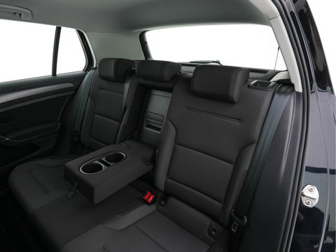 Volkswagen e-Golf E-DITION (INCL.BTW) Aut. *HEAT-PUMP | ADAPTIVE-CRUISE | FULL-LED | DAB+ | NAVI-FULLMAP | CARPLAY | HEATED-COMFORTSEATS | ECC | CCS-FASTLOADER | PARKPILOT | CARPLAY | 17''ALU*