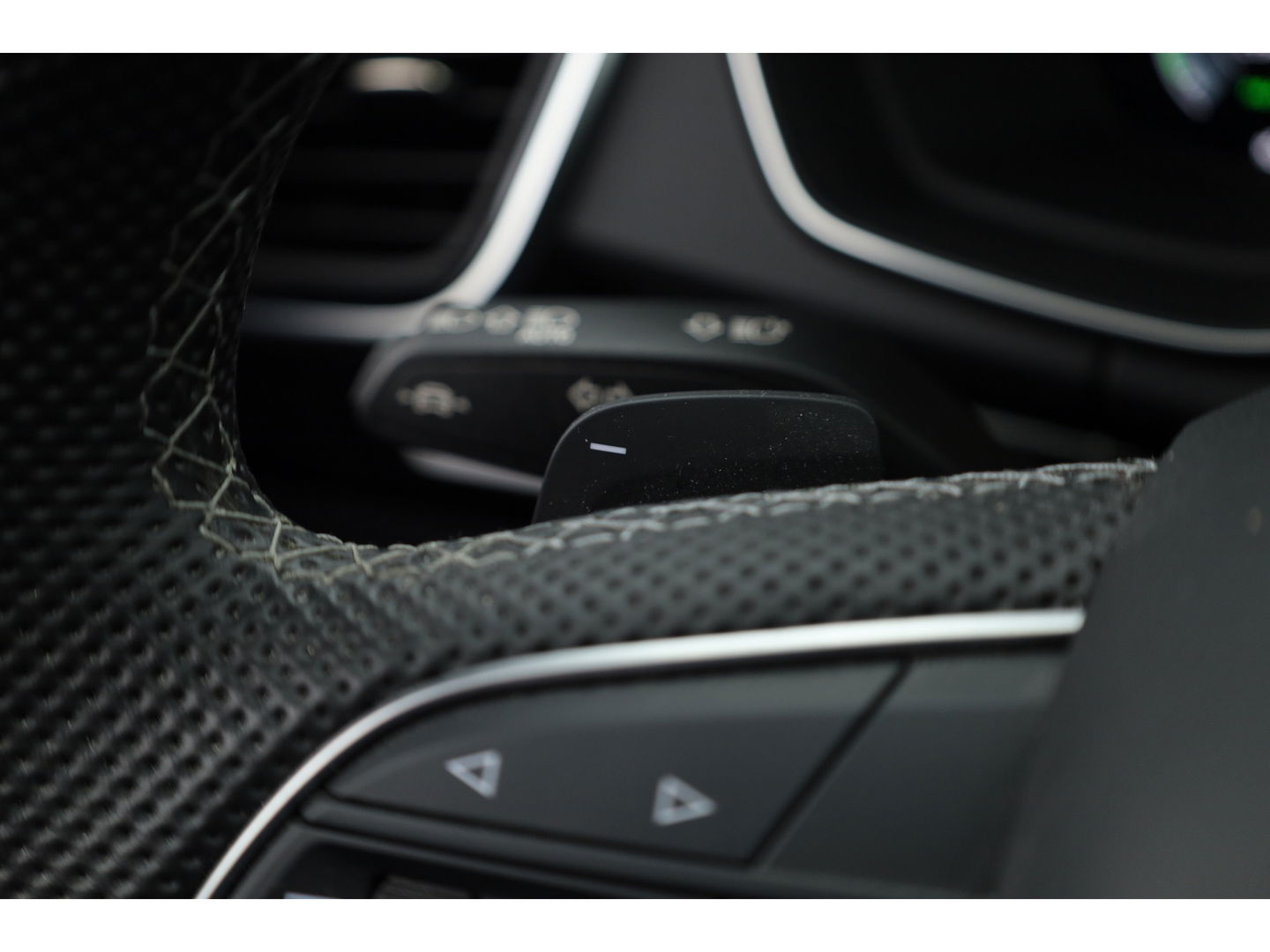 Audi Q5 Sportback 55 TFSI e S Line | District Groen | Luchtvering | HUD | Bang & Olufsen | 360cam |