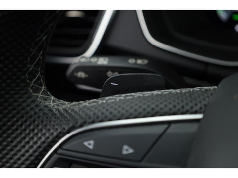Audi Q5 Sportback 55 TFSI e S Line | District Groen | Luchtvering | HUD | Bang & Olufsen | 360cam |