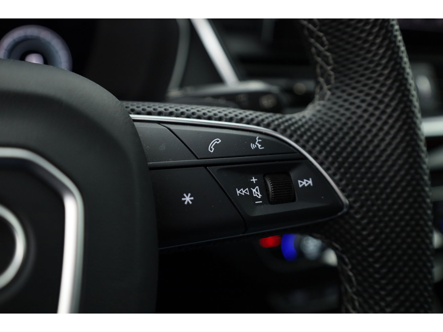 Audi Q5 Sportback 55 TFSI e S Line | District Groen | Luchtvering | HUD | Bang & Olufsen | 360cam |