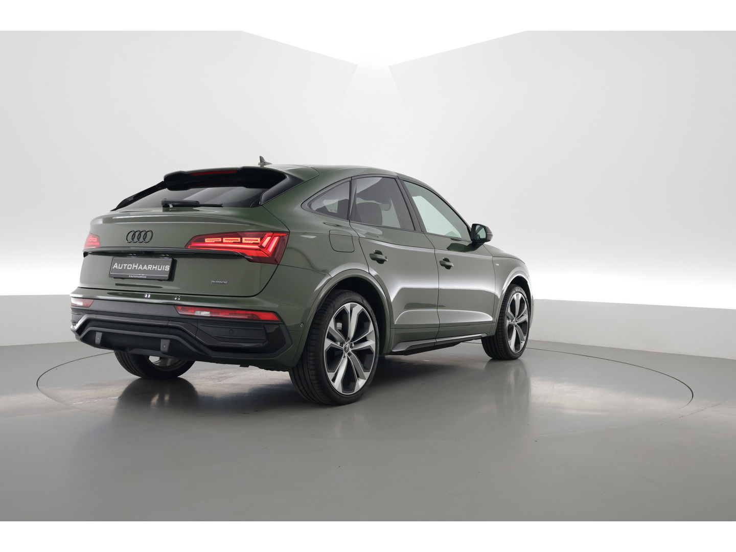 Audi Q5 Sportback 55 TFSI e S Line | District Groen | Luchtvering | HUD | Bang & Olufsen | 360cam |