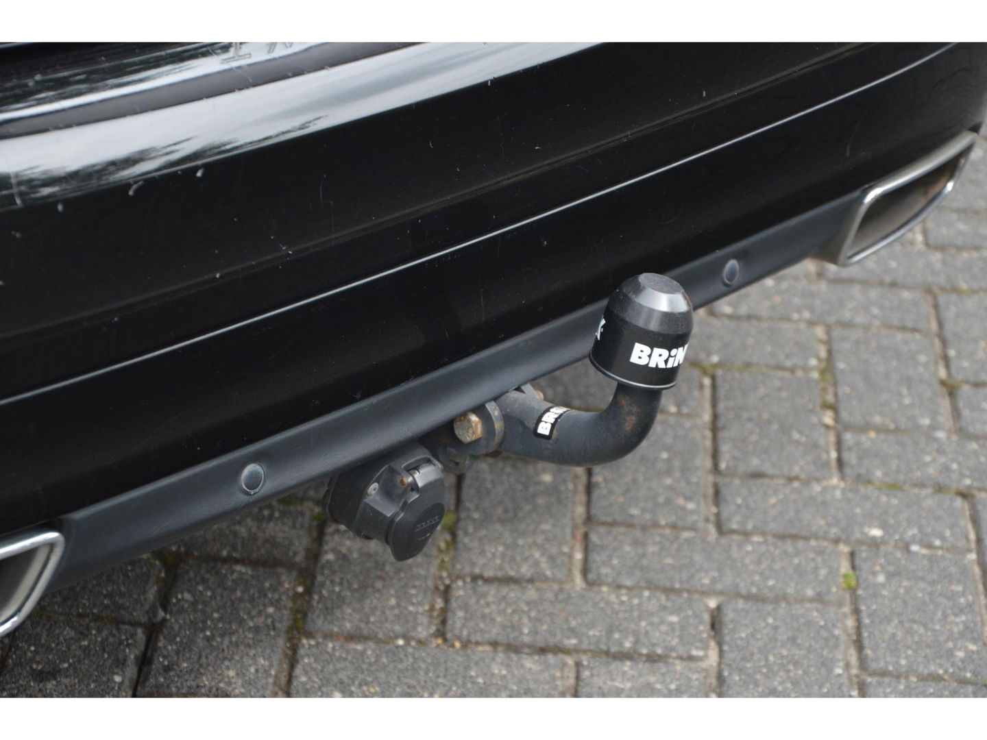 Volvo V60 2.4 D5 Twin Engine Special Edition | Stuur + Stoel Verwarmd | Trekhaak | Bluetooth | Cruise Control | Leer |
