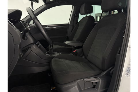Volkswagen Tiguan 1.4 TSI R-line Virtual ACC LED Carplay Clima Navigatie Parkeersensoren 19"LMV