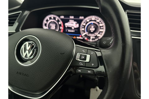Volkswagen Tiguan 1.4 TSI R-line Virtual ACC LED Carplay Clima Navigatie Parkeersensoren 19"LMV