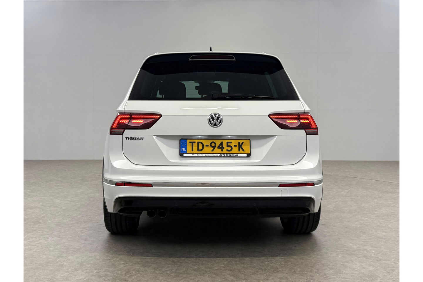 Volkswagen Tiguan 1.4 TSI R-line Virtual ACC LED Carplay Clima Navigatie Parkeersensoren 19"LMV