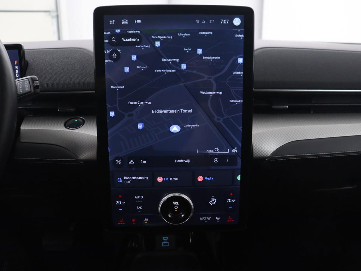 Ford Mustang Mach-E Extended RWD 98 kWh | Leder | Stoelverwarming | Adaptive cruise | Camera | Carplay | Keyless | Stuurverwarming