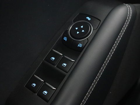 Ford Mustang Mach-E Extended RWD 98 kWh | Leder | Stoelverwarming | Adaptive cruise | Camera | Carplay | Keyless | Stuurverwarming