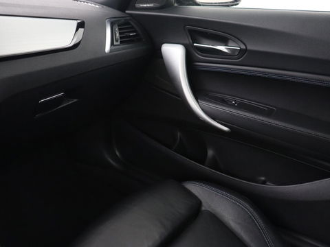 BMW 1-serie M140i High Executive | 2e eigenaar | Schuifdak | Leder | Harman/Kardon | Stoel & stuurverwarming | Camera | Carplay | Full LED | Navigatie