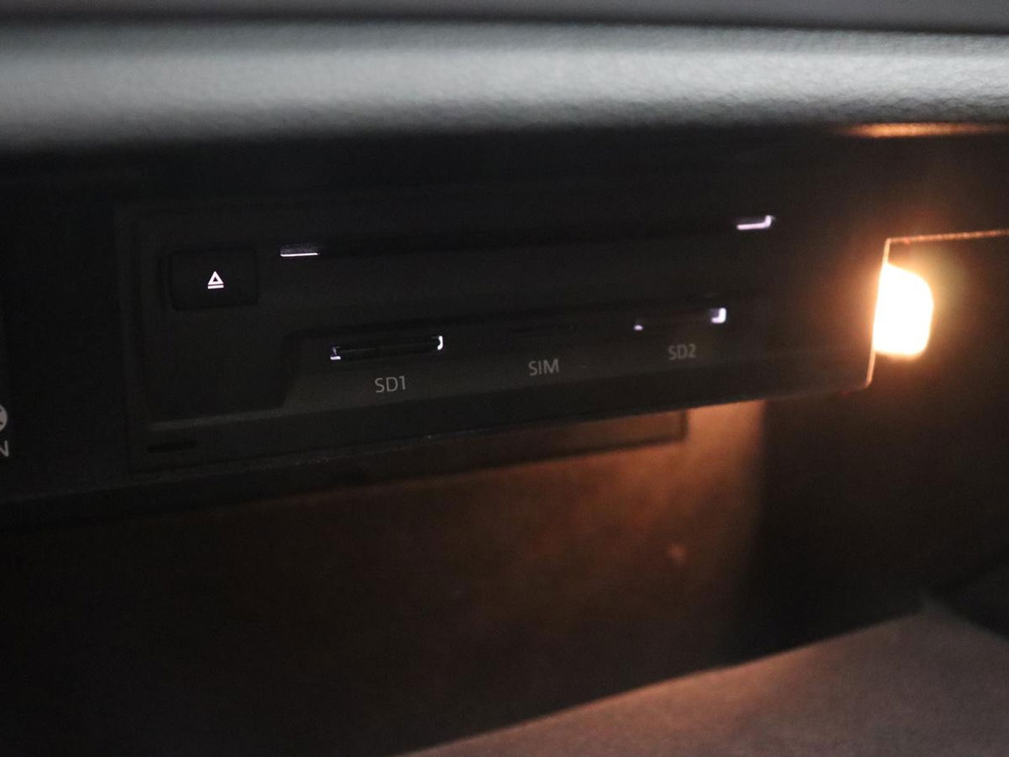Audi A3 30 TFSI Pro Line | Xenon | Navigatie | DAB | Cruise control | Airco | Bluetooth