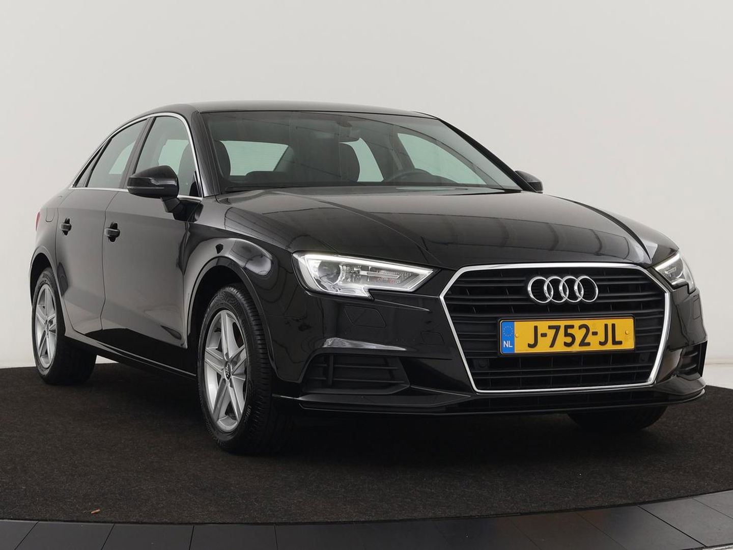 Audi A3 30 TFSI Pro Line | Xenon | Navigatie | DAB | Cruise control | Airco | Bluetooth
