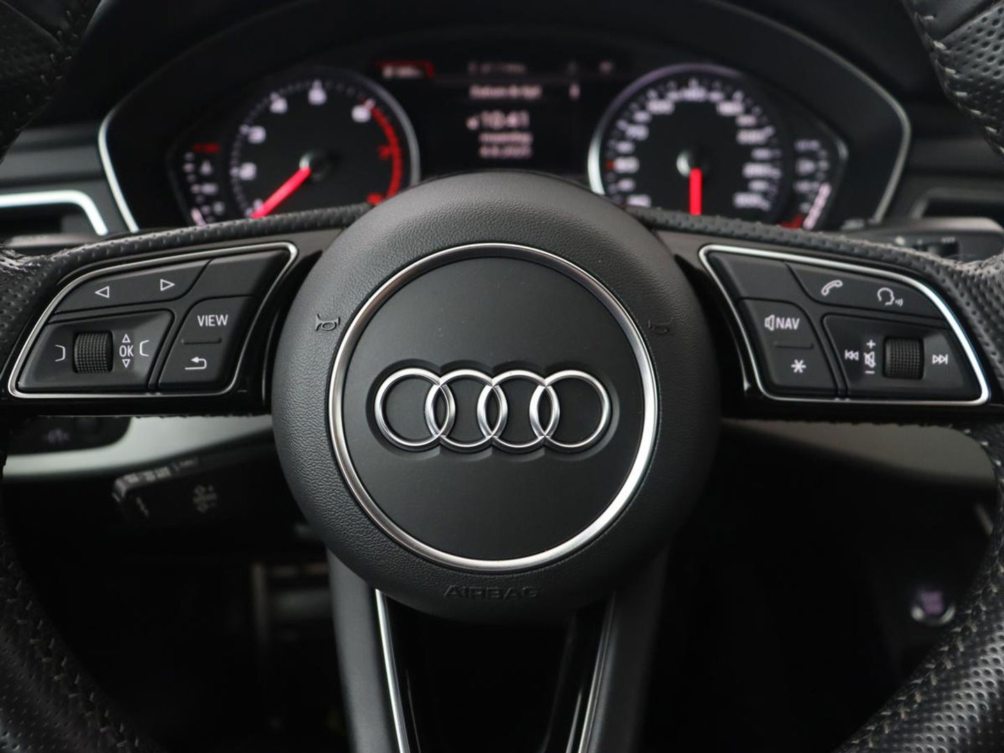 Audi A5 Coupé 2.0 TFSI MHEV S-Line | Bang & Olufsen | Stoelverwarming | Leder/Alcantara | Navigatie | Full LED | Sportstoelen | Parkeerhulp