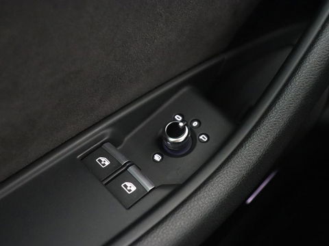 Audi A5 Coupé 2.0 TFSI MHEV S-Line | Bang & Olufsen | Stoelverwarming | Leder/Alcantara | Navigatie | Full LED | Sportstoelen | Parkeerhulp