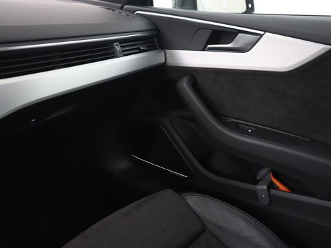 Audi A5 Coupé 2.0 TFSI MHEV S-Line | Bang & Olufsen | Stoelverwarming | Leder/Alcantara | Navigatie | Full LED | Sportstoelen | Parkeerhulp
