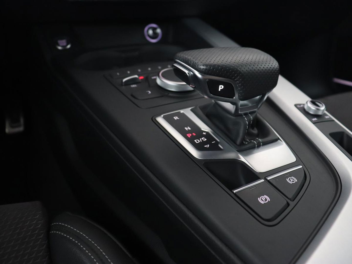 Audi A5 Coupé 2.0 TFSI MHEV S-Line | Bang & Olufsen | Stoelverwarming | Leder/Alcantara | Navigatie | Full LED | Sportstoelen | Parkeerhulp