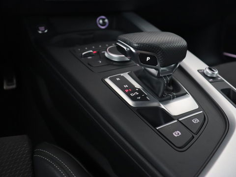 Audi A5 Coupé 2.0 TFSI MHEV S-Line | Bang & Olufsen | Stoelverwarming | Leder/Alcantara | Navigatie | Full LED | Sportstoelen | Parkeerhulp