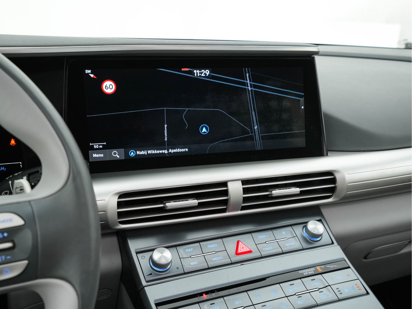 Hyundai NEXO FCEV Plus Pack [ HYDROGENIUM ] (INCL-BTW) Aut. *PANO | LUXURY-LEATHER | NAVI-FULLMAP | ADAPTIVE-CRUISE |  FULL-LED | KEYLESS | DAB |  KRELL-AUDIO | DIGI-WIDESCREEN-COCKPIT | SURROUND-VIEW | SHIFT-PADDLES | COMFORT-SEATS |