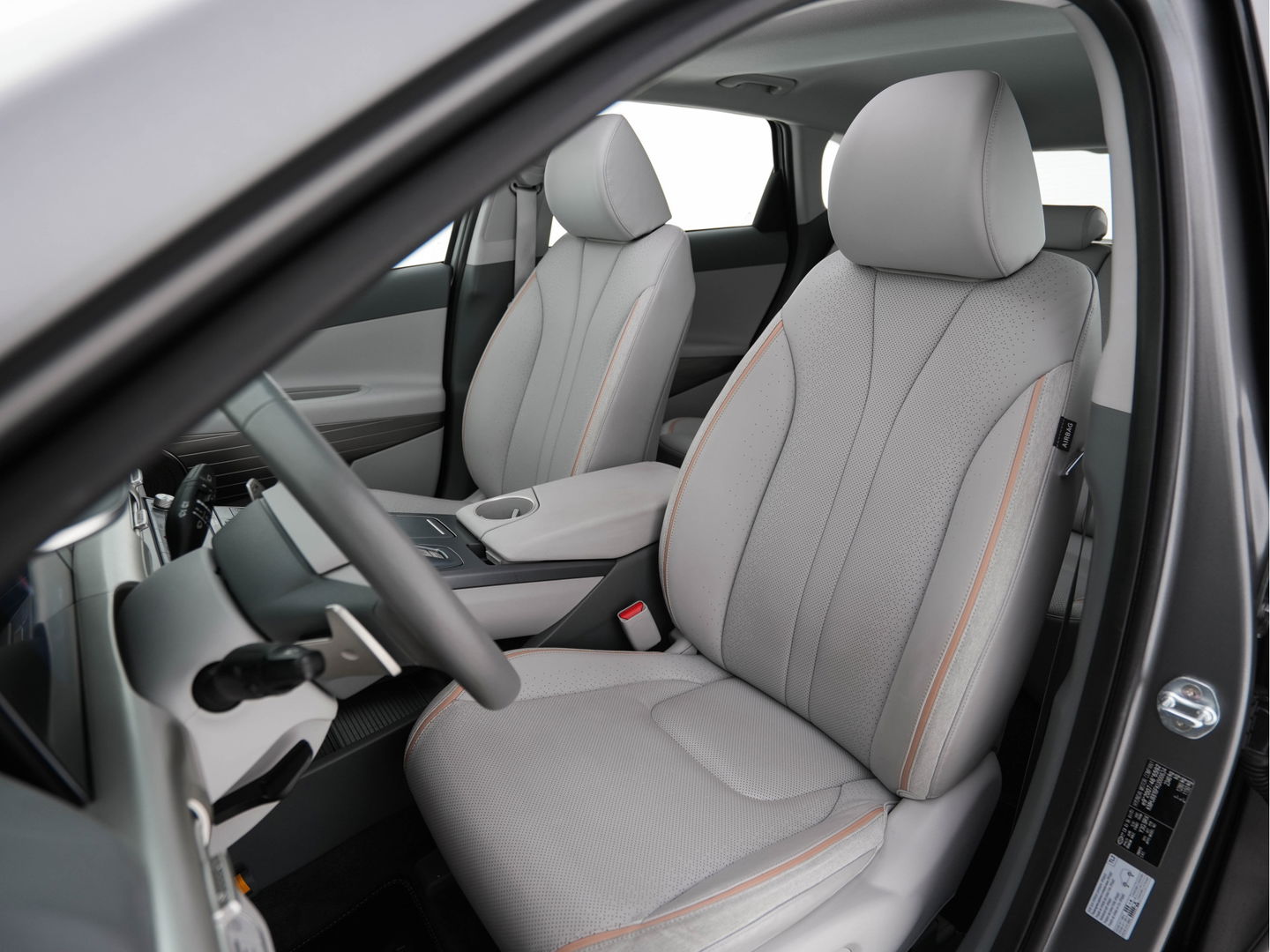 Hyundai NEXO FCEV Plus Pack [ HYDROGENIUM ] (INCL-BTW) Aut. *PANO | LUXURY-LEATHER | NAVI-FULLMAP | ADAPTIVE-CRUISE |  FULL-LED | KEYLESS | DAB |  KRELL-AUDIO | DIGI-WIDESCREEN-COCKPIT | SURROUND-VIEW | SHIFT-PADDLES | COMFORT-SEATS |