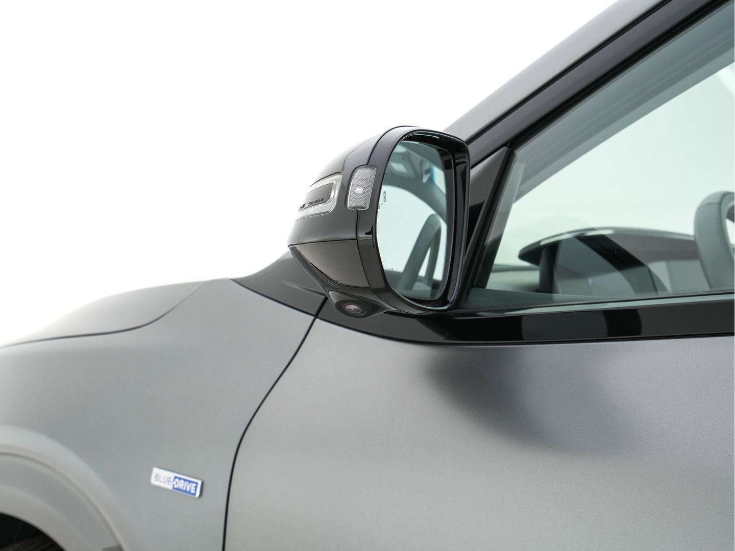 Hyundai NEXO FCEV Plus Pack [ HYDROGENIUM ] (INCL-BTW) Aut. *PANO | LUXURY-LEATHER | NAVI-FULLMAP | ADAPTIVE-CRUISE |  FULL-LED | KEYLESS | DAB |  KRELL-AUDIO | DIGI-WIDESCREEN-COCKPIT | SURROUND-VIEW | SHIFT-PADDLES | COMFORT-SEATS |