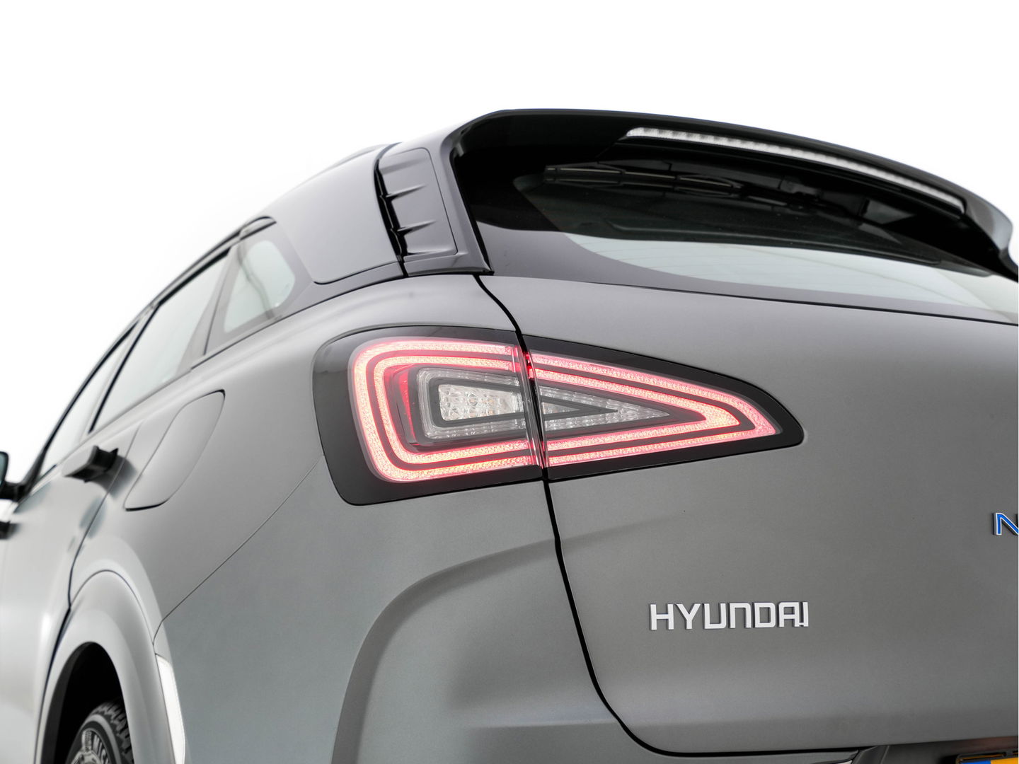 Hyundai NEXO FCEV Plus Pack [ HYDROGENIUM ] (INCL-BTW) Aut. *PANO | LUXURY-LEATHER | NAVI-FULLMAP | ADAPTIVE-CRUISE |  FULL-LED | KEYLESS | DAB |  KRELL-AUDIO | DIGI-WIDESCREEN-COCKPIT | SURROUND-VIEW | SHIFT-PADDLES | COMFORT-SEATS |