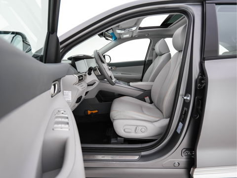 Hyundai NEXO FCEV Plus Pack [ HYDROGENIUM ] (INCL-BTW) Aut. *PANO | LUXURY-LEATHER | NAVI-FULLMAP | ADAPTIVE-CRUISE |  FULL-LED | KEYLESS | DAB |  KRELL-AUDIO | DIGI-WIDESCREEN-COCKPIT | SURROUND-VIEW | SHIFT-PADDLES | COMFORT-SEATS |